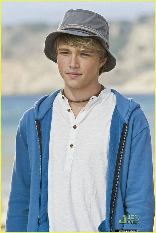 Sterling Knight фотография #6