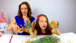 Вики Шоу Лучшее Видео - НОВОГОДНИЕ 🎄ПРАНКИ И РОЗЫГРЫШИ Как Разыграть Друзей  / Вики Шоу